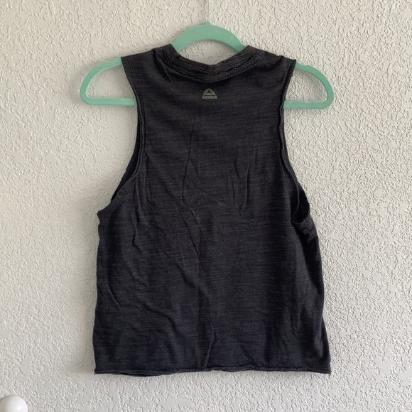 Reebok Sports Top - Picture 2 of 3